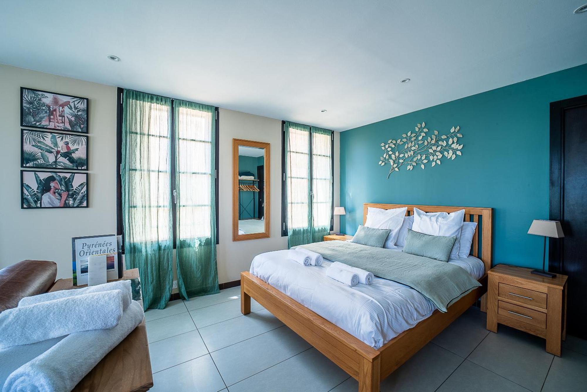 Suites Coronell D'En Vila 佩皮尼昂 外观 照片