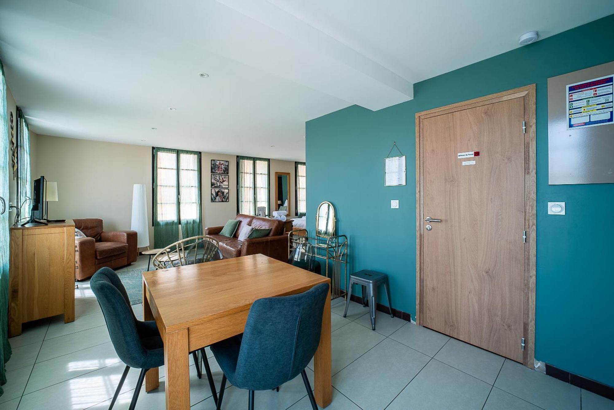 Suites Coronell D'En Vila 佩皮尼昂 外观 照片