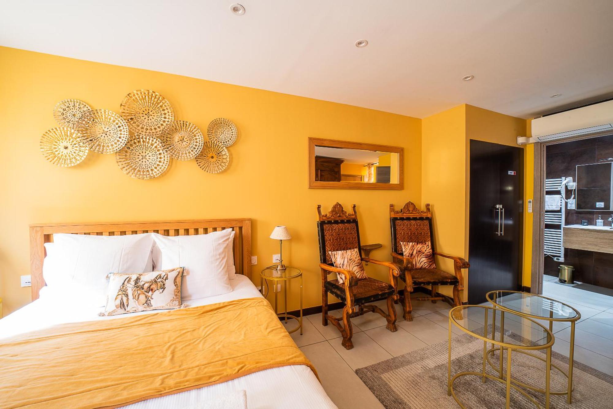 Suites Coronell D'En Vila 佩皮尼昂 外观 照片