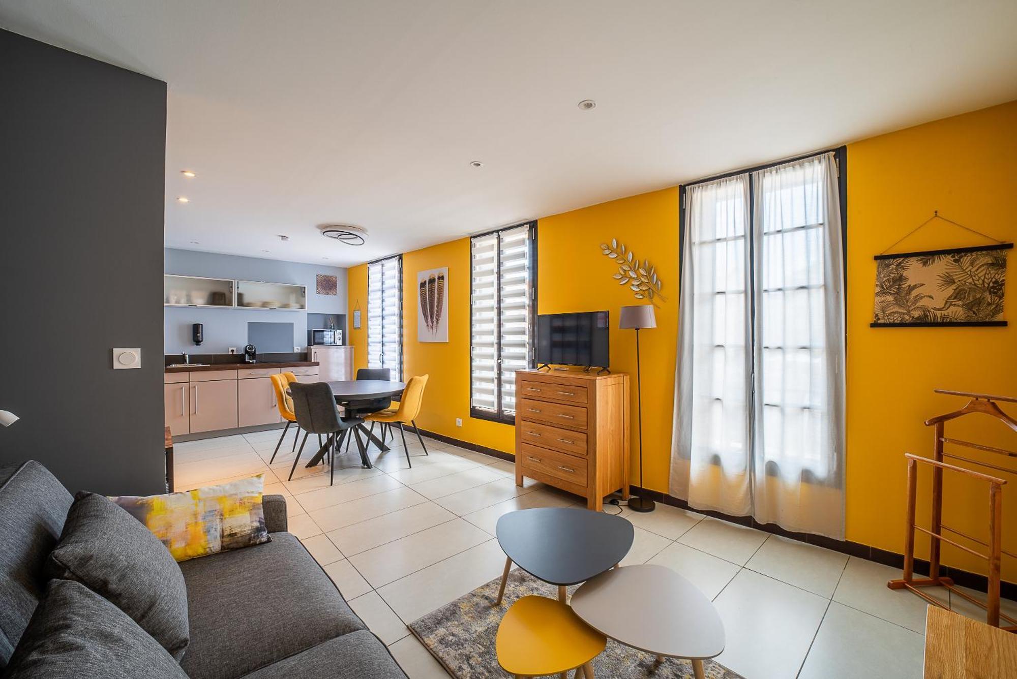 Suites Coronell D'En Vila 佩皮尼昂 外观 照片