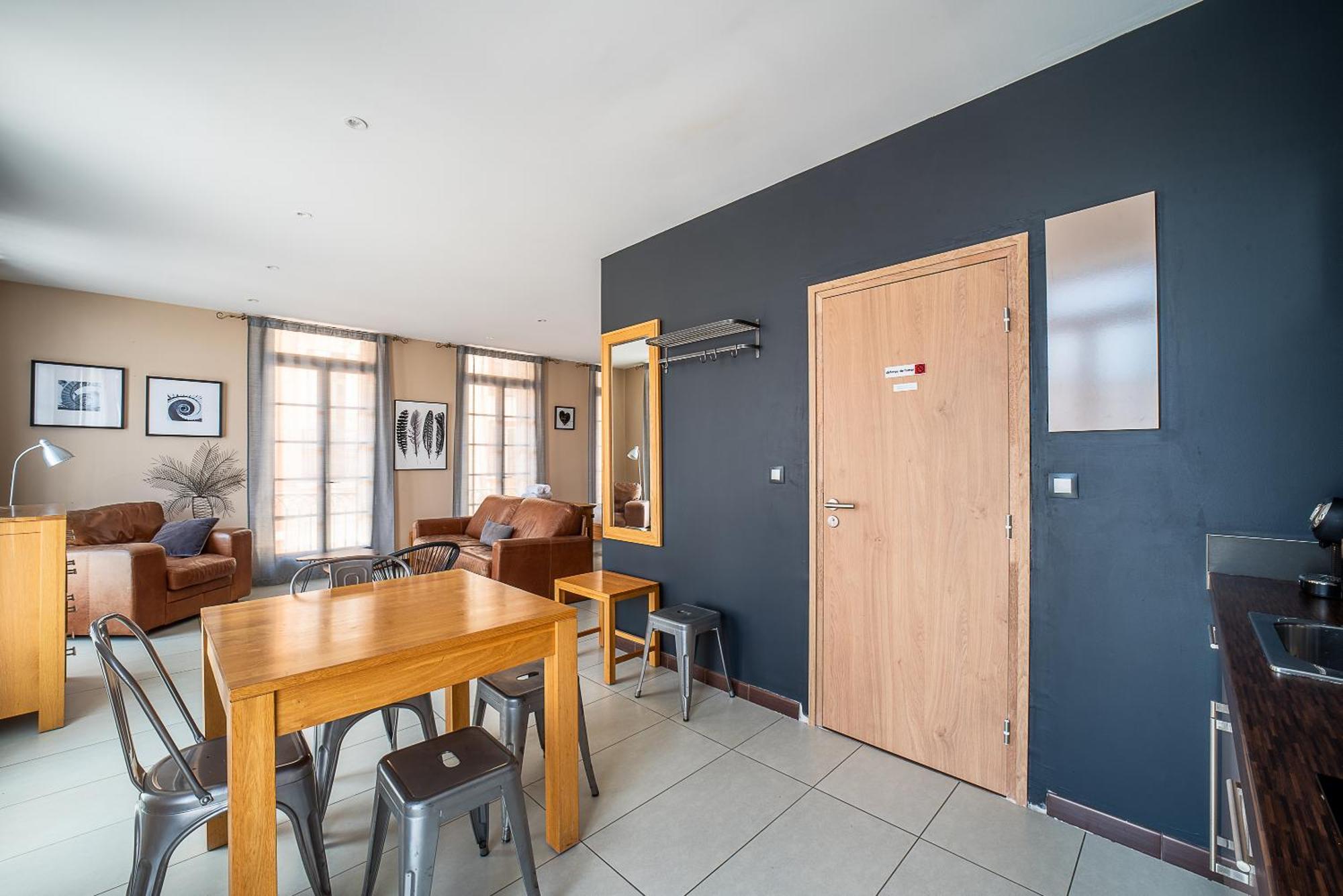 Suites Coronell D'En Vila 佩皮尼昂 外观 照片